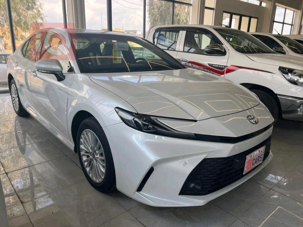 تۆیۆتا کامری